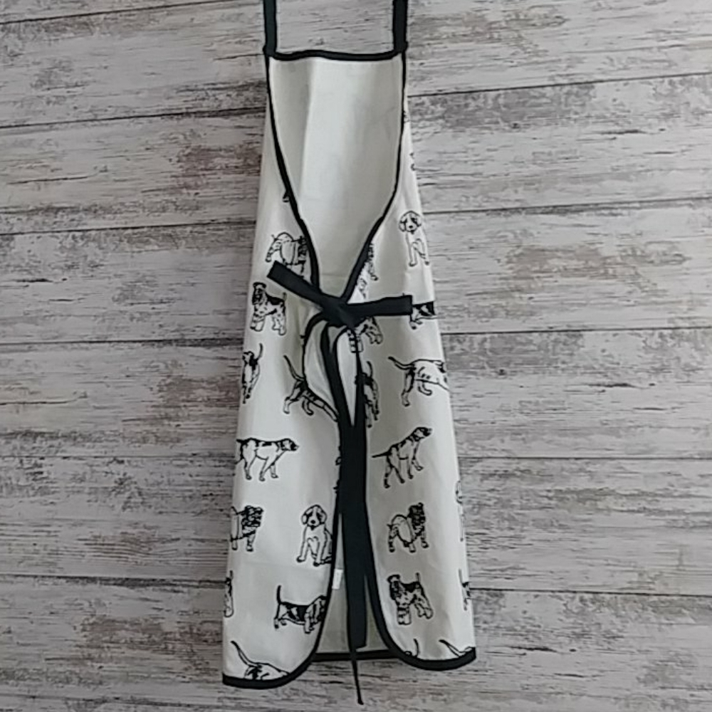 Apron - Picture 3 of 4